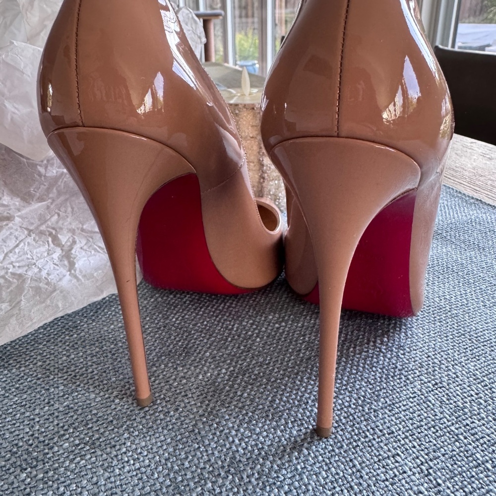 Christian Louboutin So Kate Heels - Picture 11 of 12